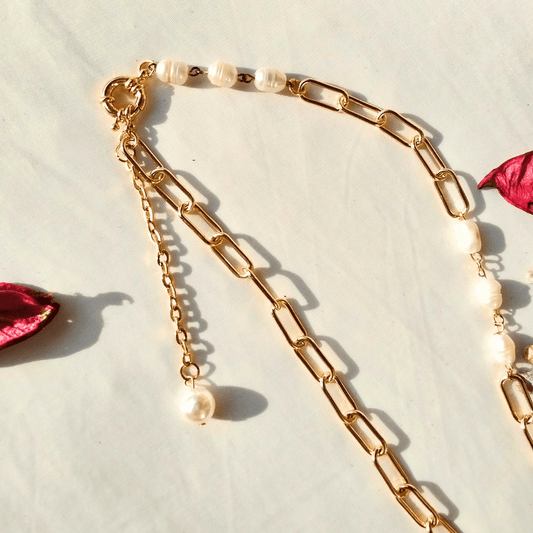 Neutral Necklace