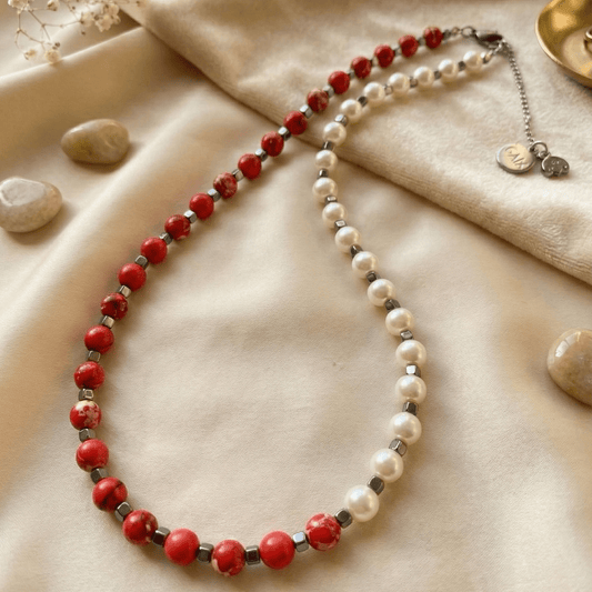 Red Pearl Perla Necklace