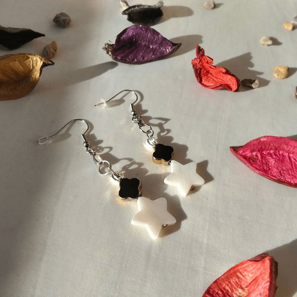 أقراط النجمة المحظوظة